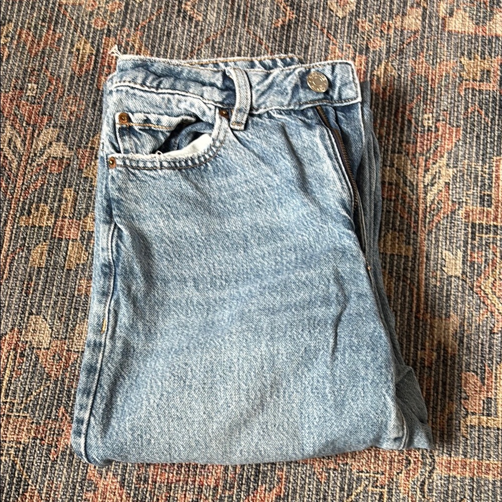 garage jeans, good condition, hardly worn